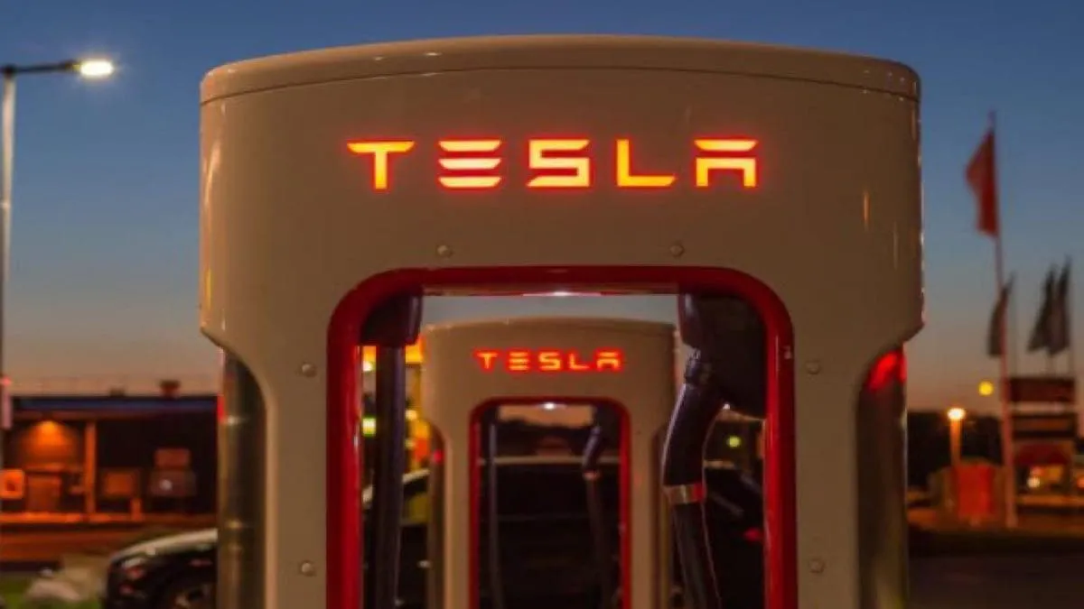 Tesla Model 3 2021 มีระยะวิ่งเพิ่มขึ้น